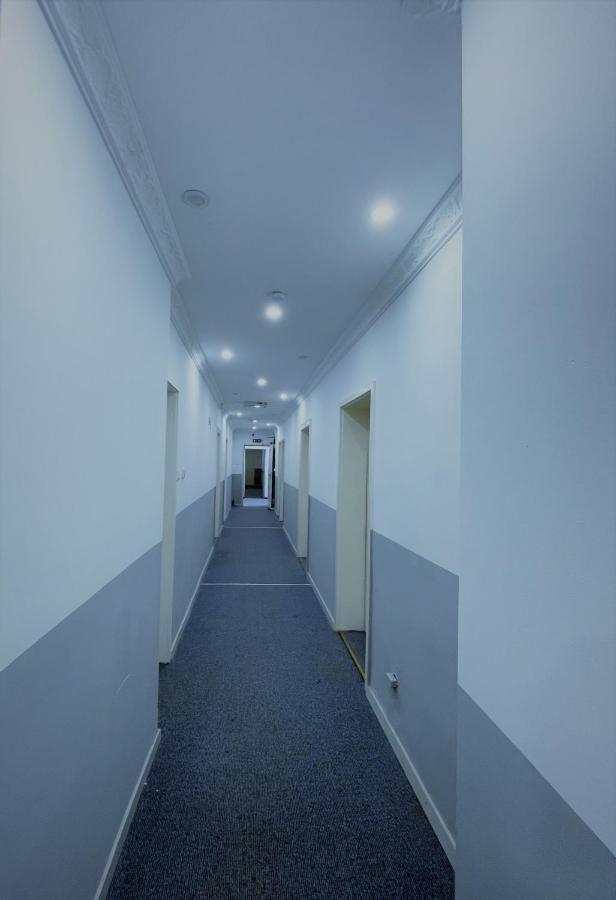 Tyros Hotel Und Gaestehaus Am Weidendamm Hannover Exterior photo