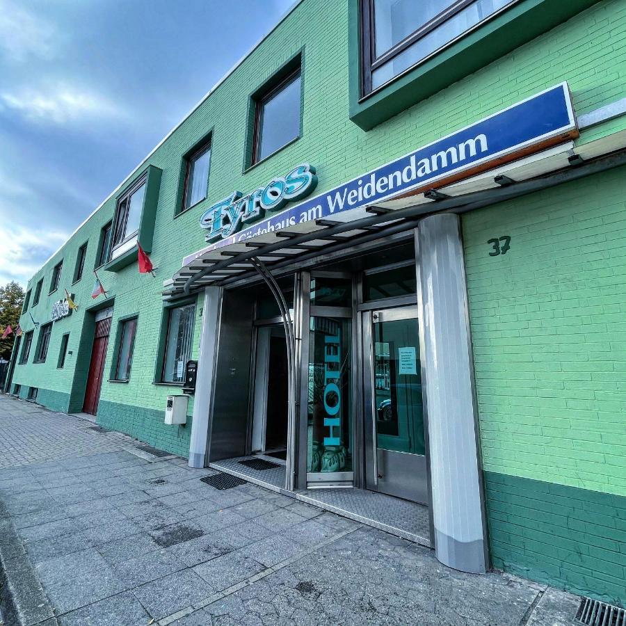 Tyros Hotel Und Gaestehaus Am Weidendamm Hannover Exterior photo